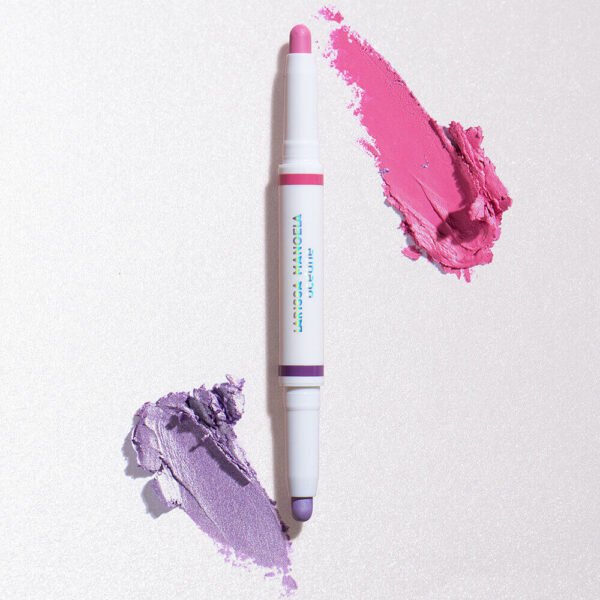 sombra em bastão dupla rosa e violeta larissa manoela by océane duo eyeshadow stick pink sky and mettalic violet 2,4g